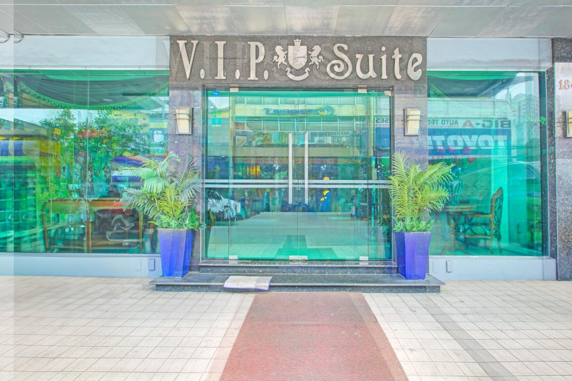 Townhouse Oak Vip Suites, Near Pnr Pasay Evangelista, Makati Manila Макати Экстерьер фото