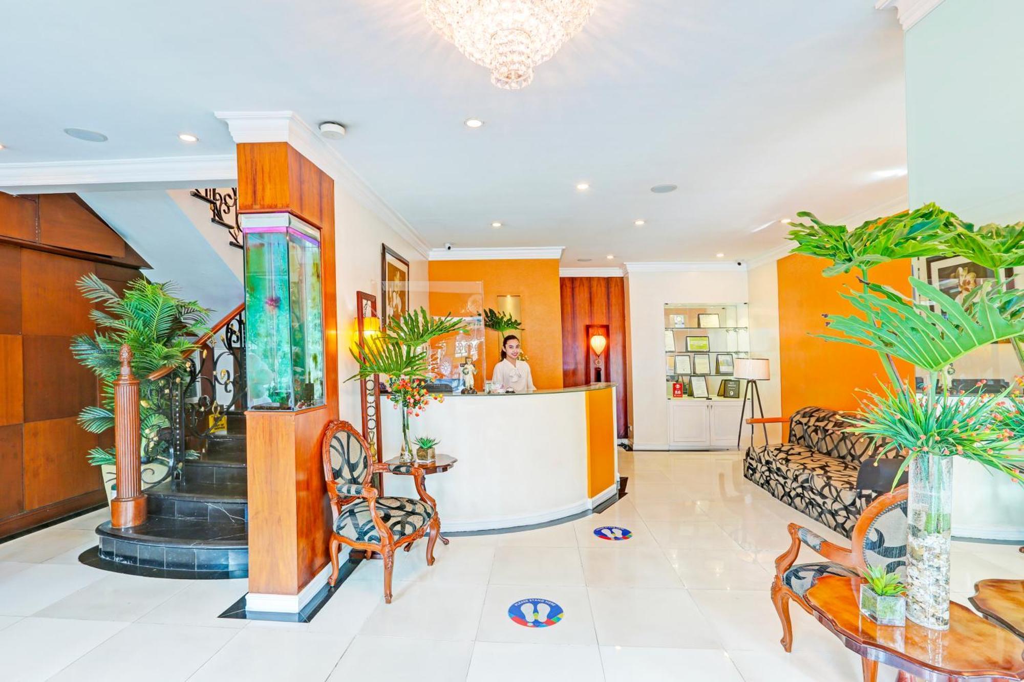 Townhouse Oak Vip Suites, Near Pnr Pasay Evangelista, Makati Manila Макати Экстерьер фото
